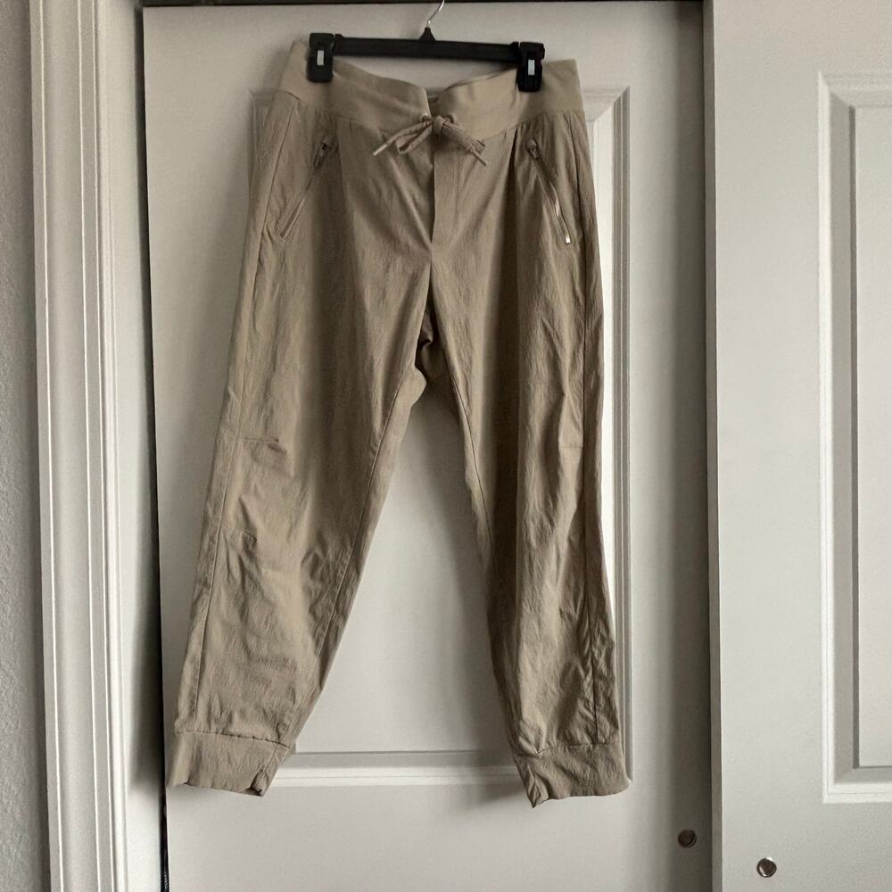 Athleta Women’s Trekkie North Jogger Ripstop Tan Sz 16 Outdoor‎ Athletic Outdoor
